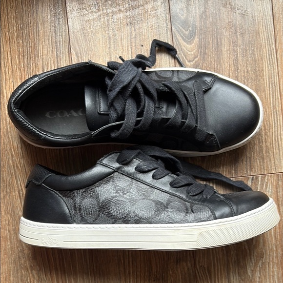 Coach Men’s Black and Gray Sneakers - Picture 1 of 7